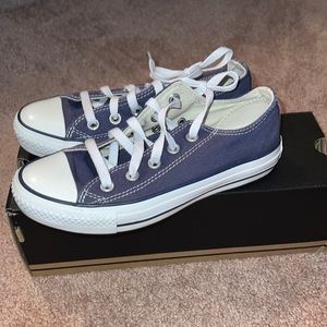 Women’s converse